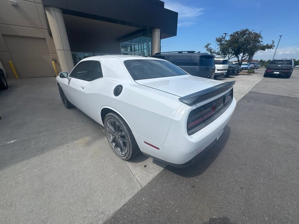 Used 2022 Dodge Challenger GT w/ Blacktop Package AWD/4WD image 10