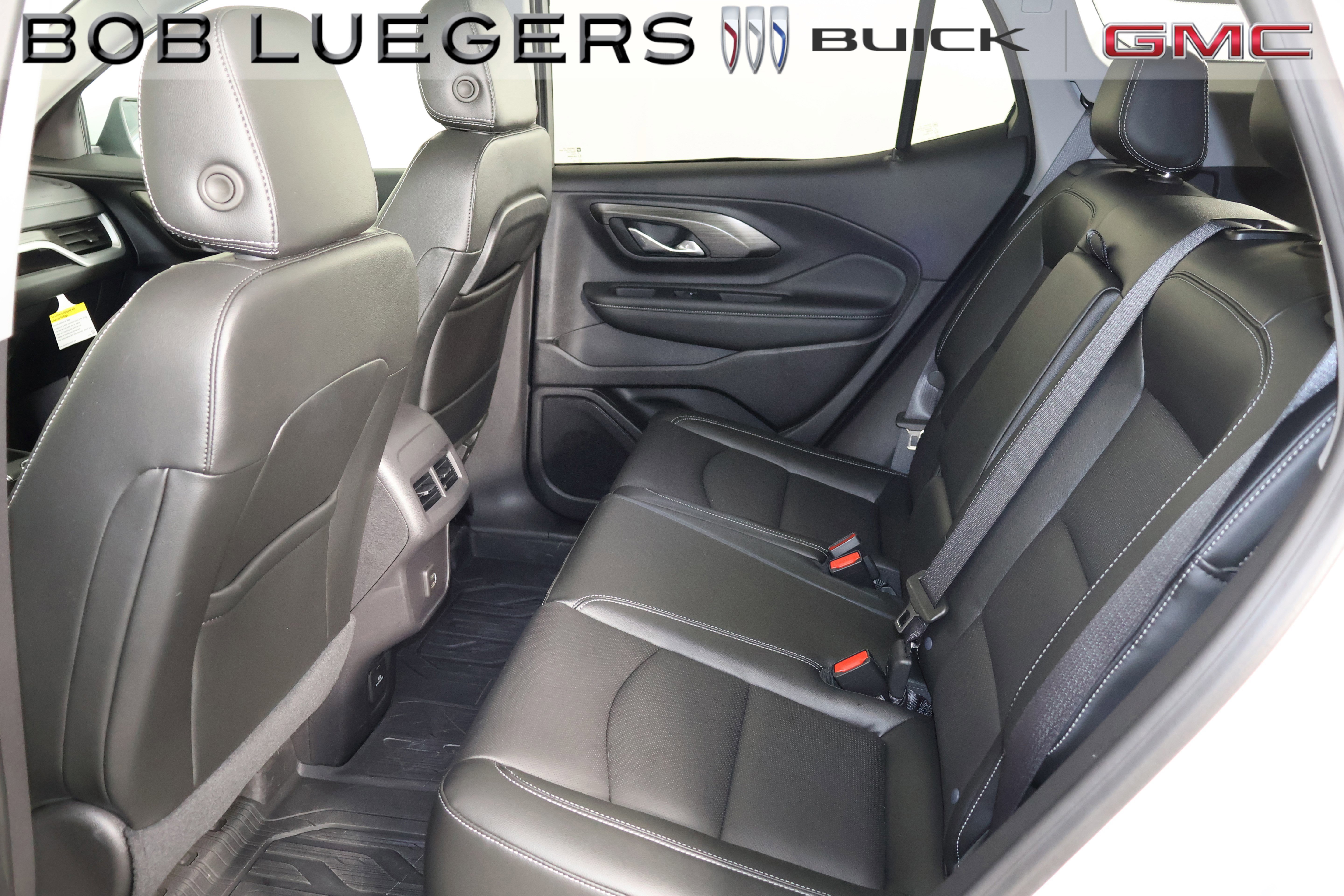 Certified 2024 GMC Terrain SLT w/ LPO, Floor Liner Package AWD/4WD image 12