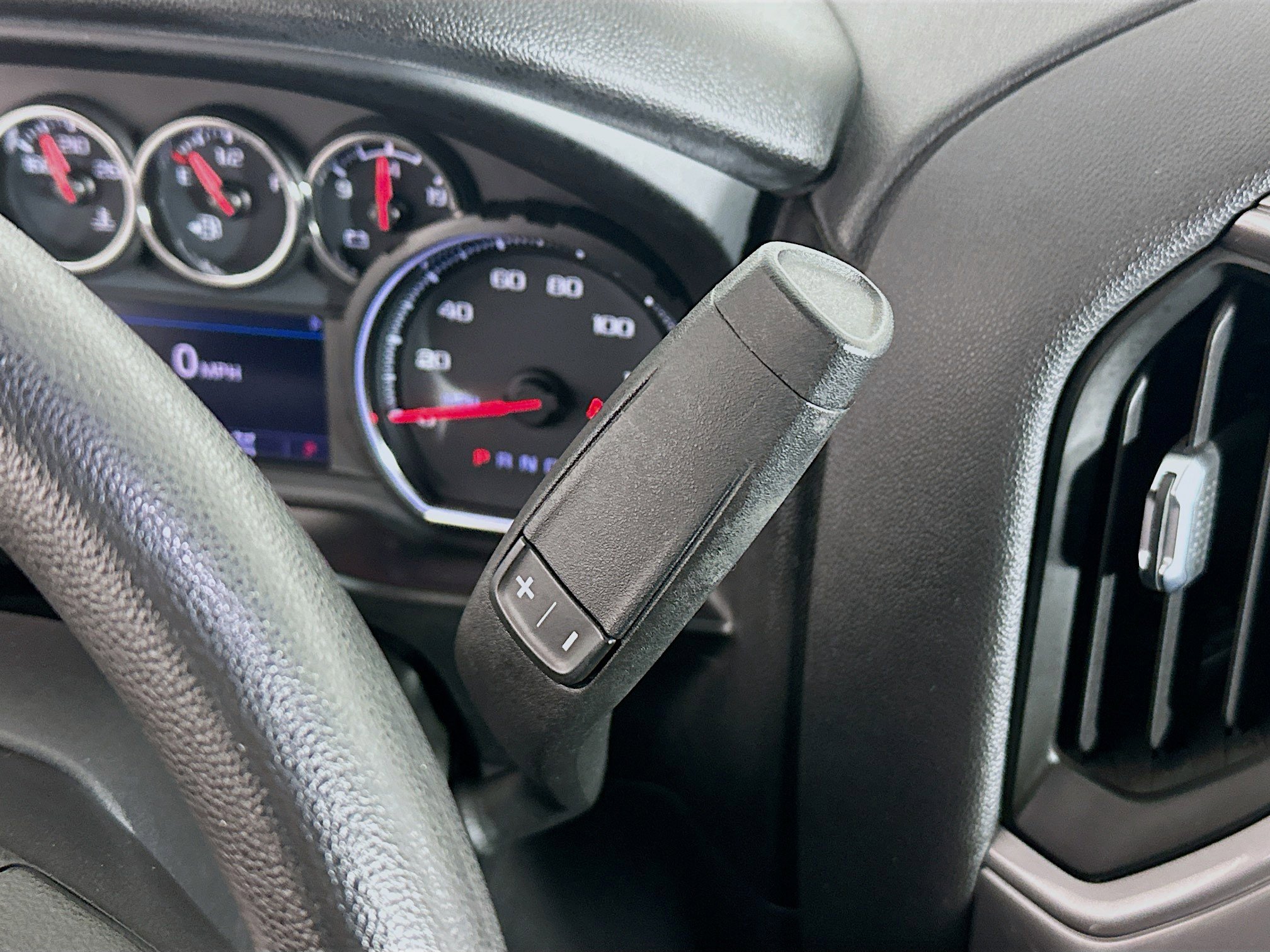 Used 2021 Chevrolet Silverado 1500 Custom Trail Boss w/ Realtree Special Edition image 23