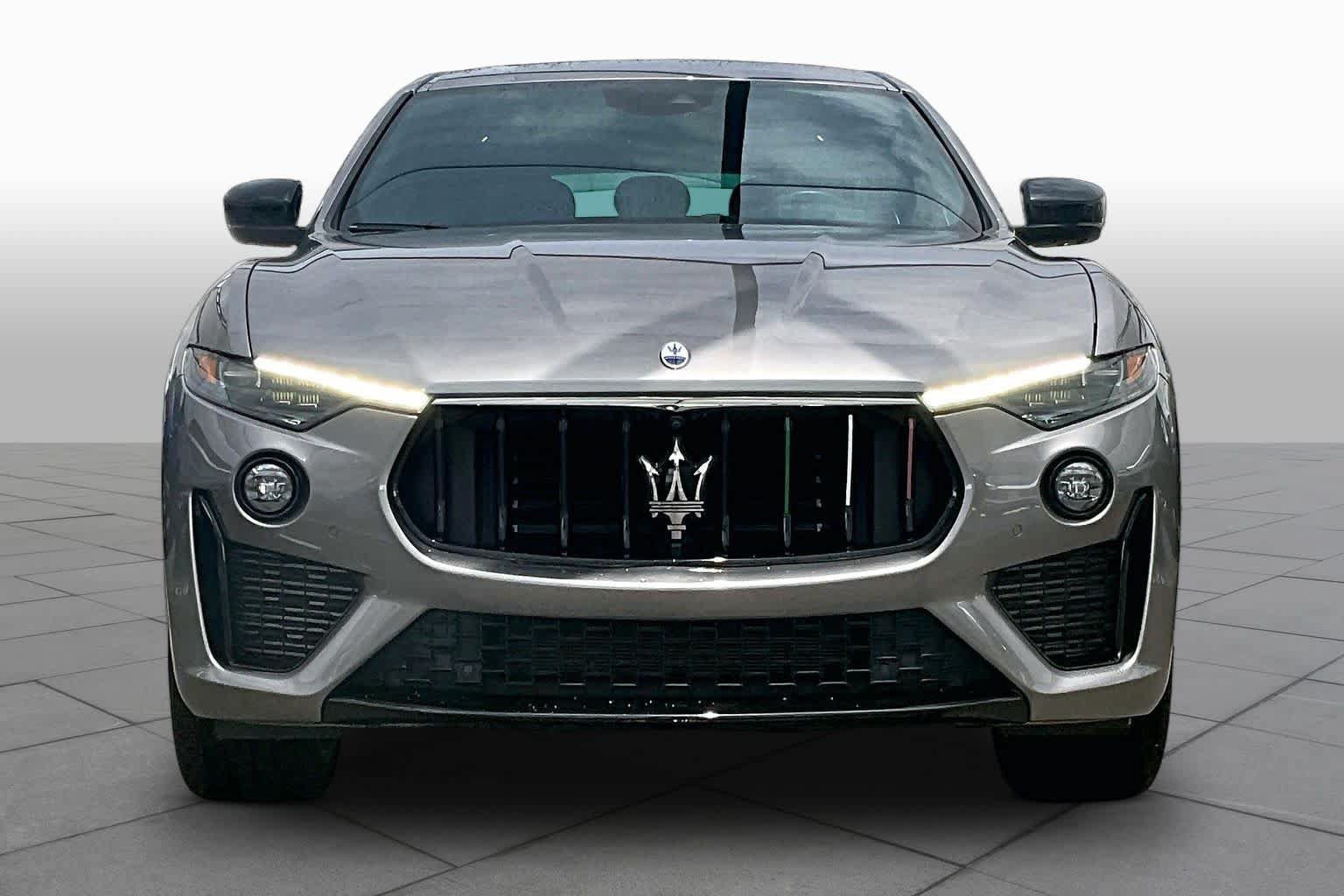 Used 2022 Maserati Levante Modena AWD/4WD image 4