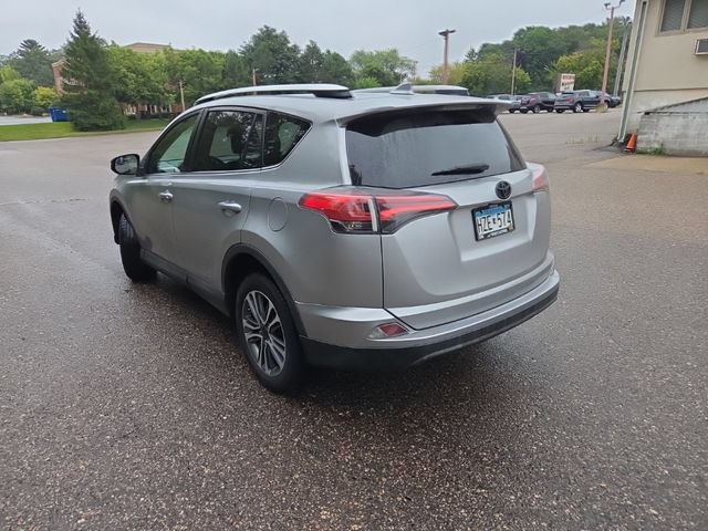 Used 2016 Toyota RAV4 LE AWD/4WD image 8