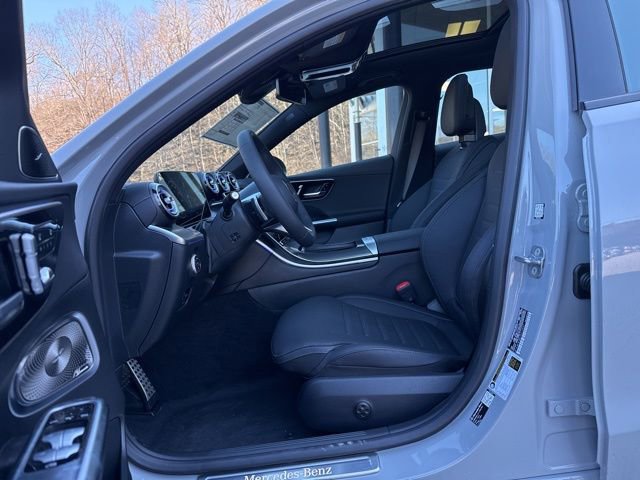 New 2026 Mercedes-Benz C 300 4MATIC Sedan image 17