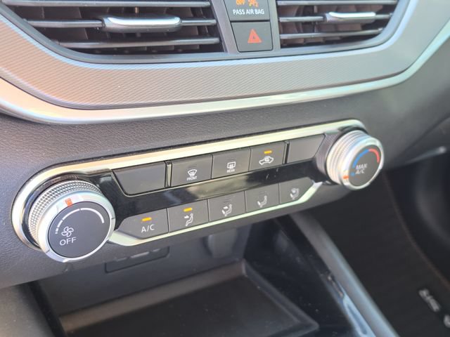 Certified 2025 Nissan Altima 2.5 SR FWD image 23