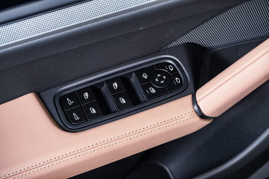 New 2026 Porsche Cayenne AWD/4WD image 26