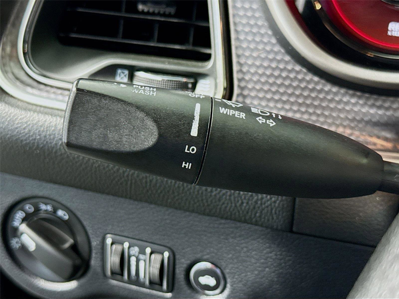 Used 2016 Dodge Challenger SRT Hellcat image 5