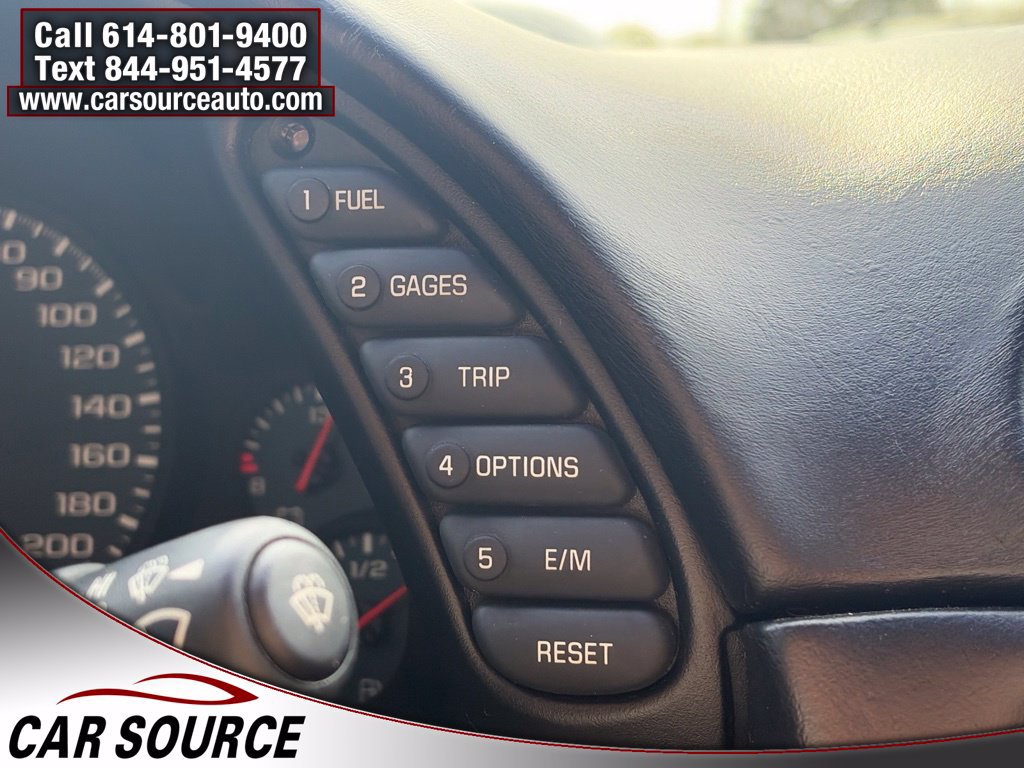 Used 1999 Chevrolet Corvette Coupe w/ Performance Handling Pkg RWD image 16