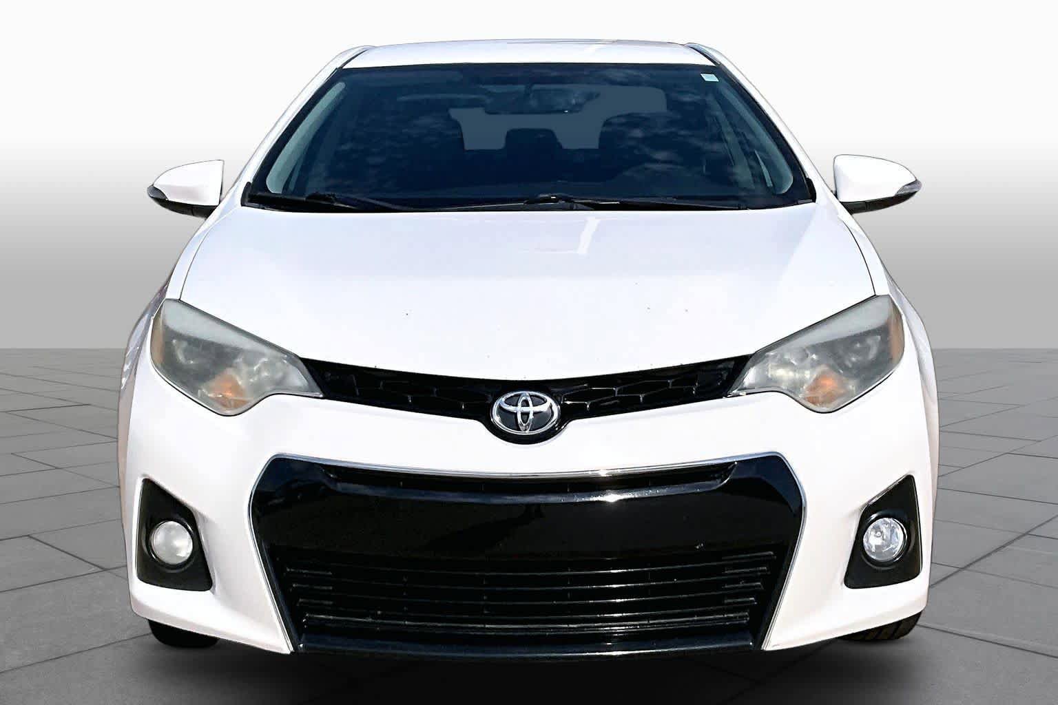 Used 2014 Toyota Corolla S FWD video 3