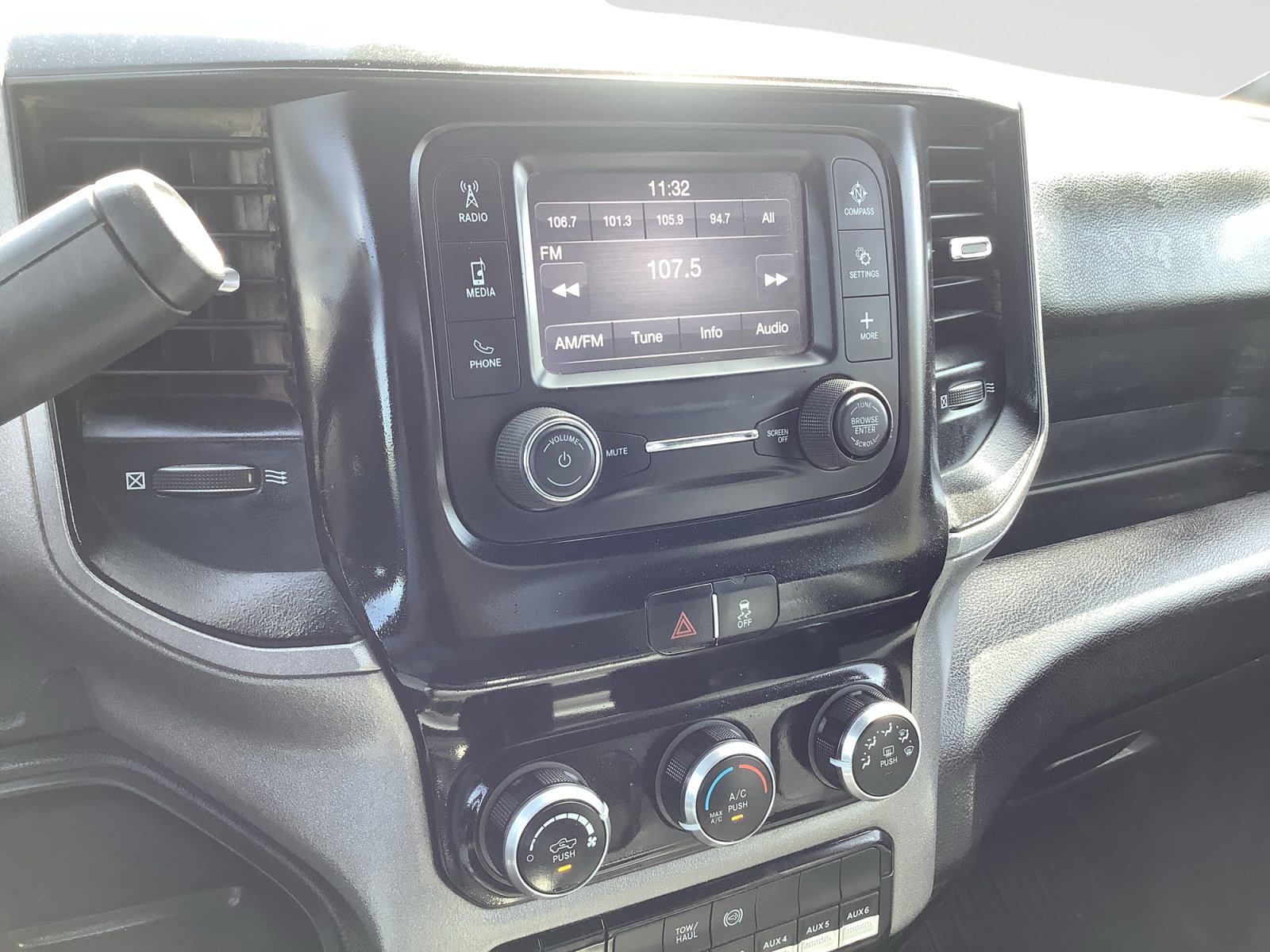 Used 2023 RAM 5500 Tradesman AWD/4WD image 14