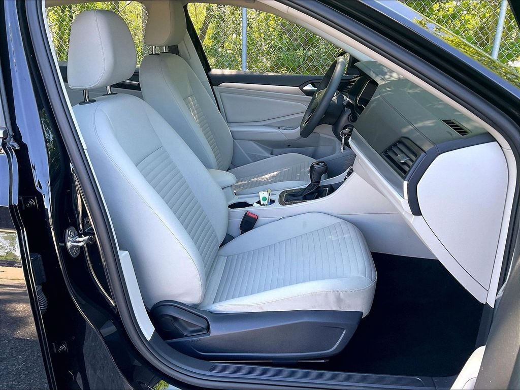 Certified 2023 Volkswagen Jetta S FWD image 11