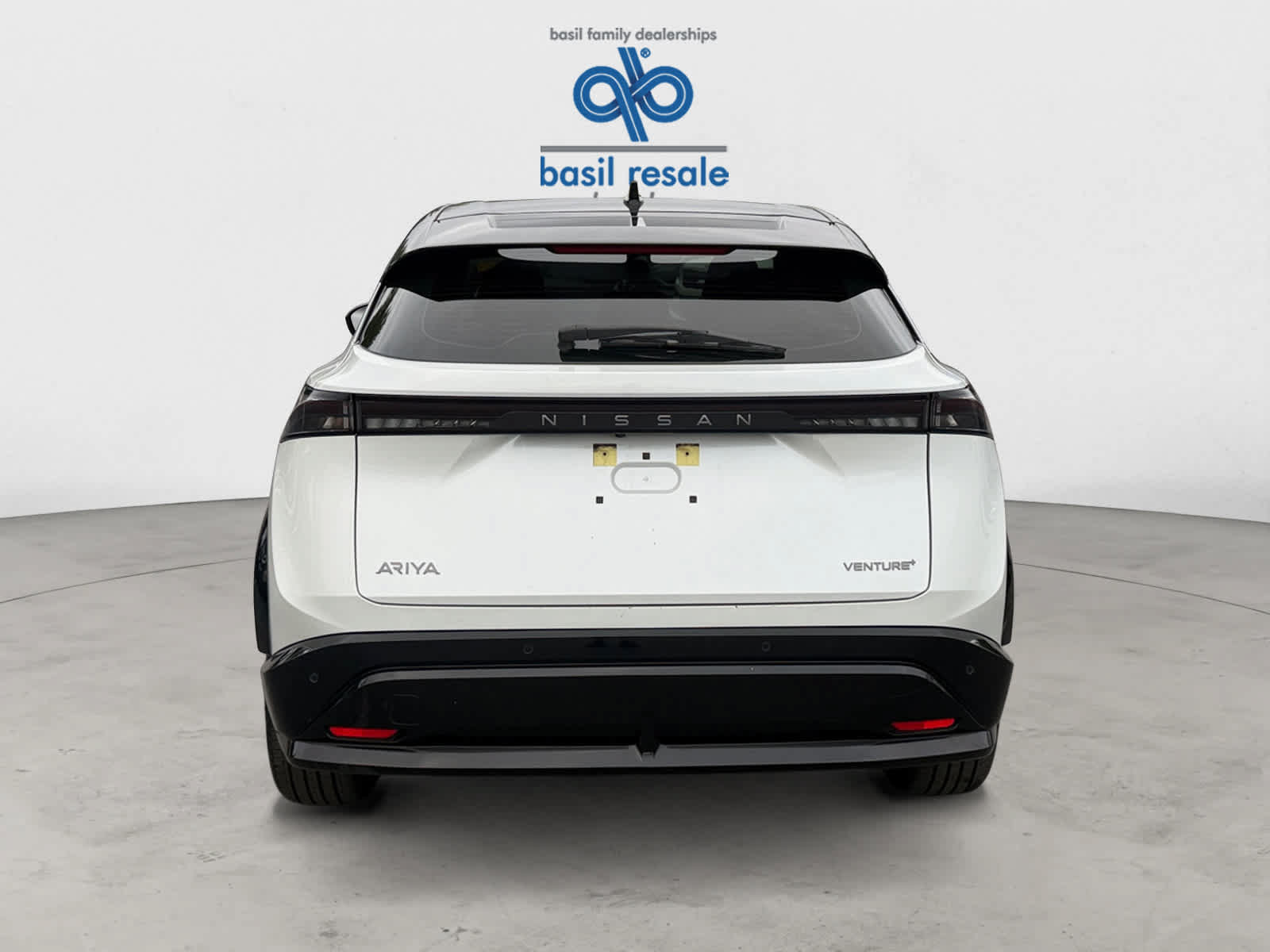 Used 2023 Nissan Ariya FWD image 6