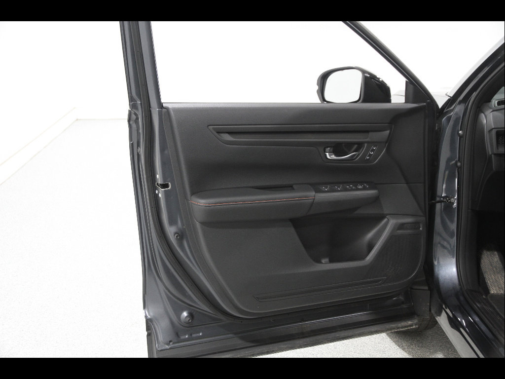 Used 2026 Honda CR-V Sport-L image 4