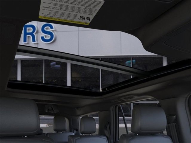 New 2025 Ford Expedition Platinum w/ Stealth Performance Package image 22