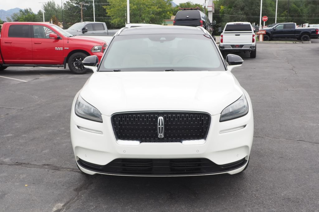 Used 2022 Lincoln Corsair Reserve w/ Equipment Group 201A AWD/4WD image 2