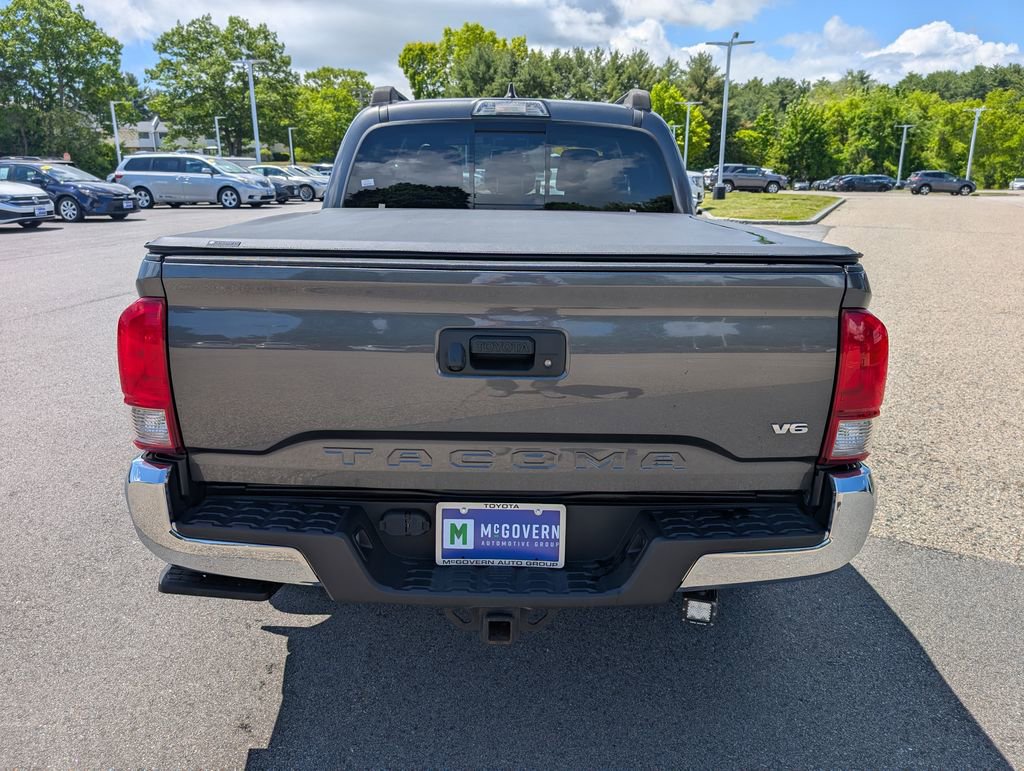 Used 2017 Toyota Tacoma TRD Off-Road w/ Tow Package (A/T) AWD/4WD image 4