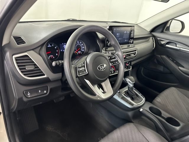 Used 2021 Kia Seltos LX image 13
