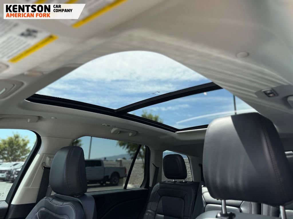 Used 2025 Lincoln Aviator Reserve w/ Illumination Package AWD/4WD image 30