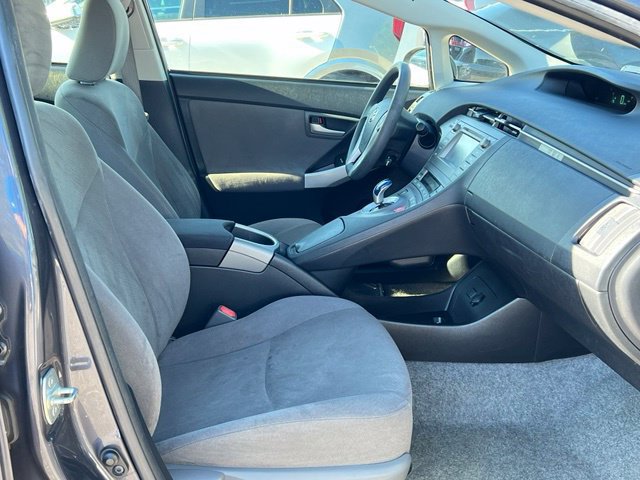 Used 2015 Toyota Prius Two FWD image 17