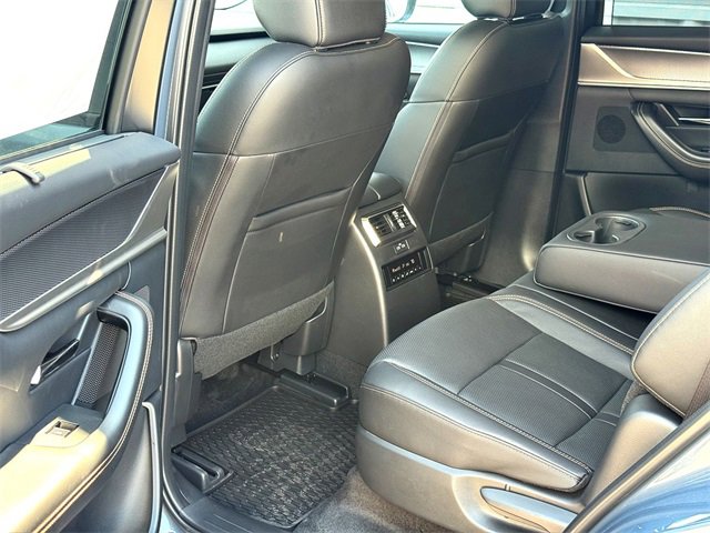 New 2025 MAZDA CX-70 Plug-In Hybrid w/ Premium Pkg image 17