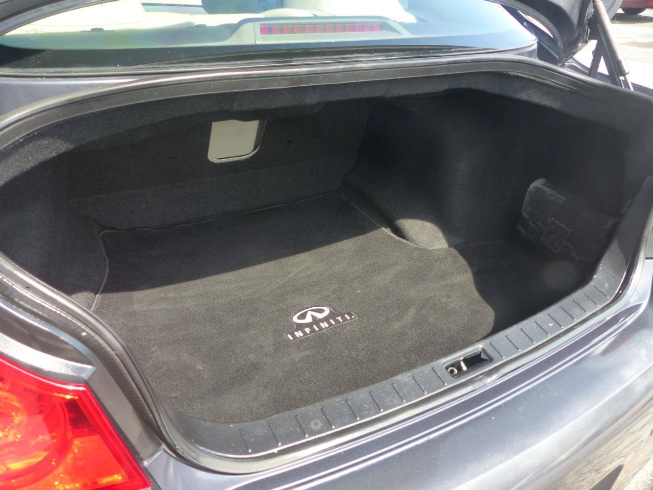 Used 2012 INFINITI G37 Journey w/ Premium Pkg RWD image 28