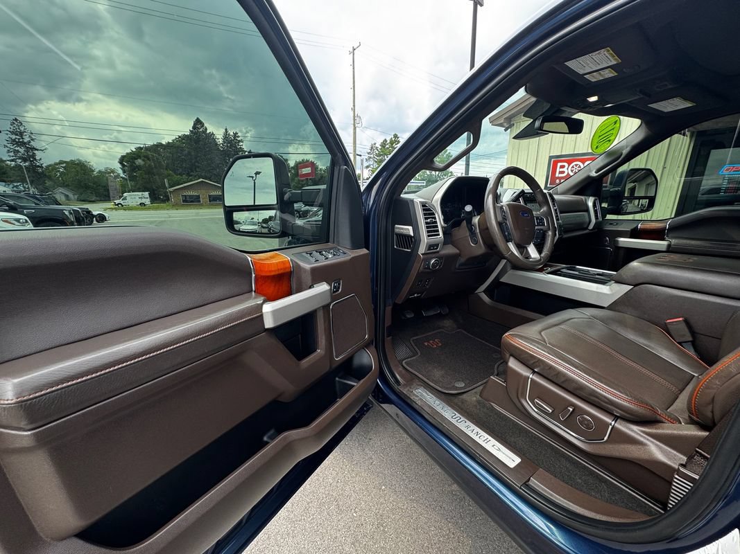 Used 2017 Ford F250 King Ranch w/ King Ranch Ultimate Package AWD/4WD image 10