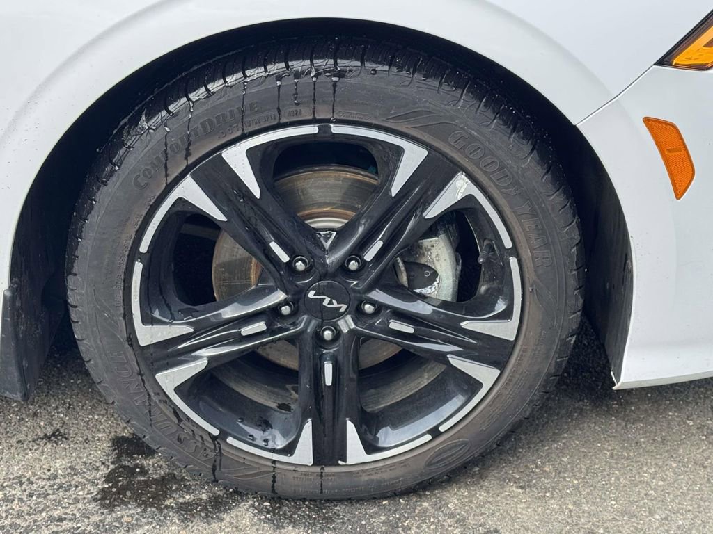 Used 2023 Kia K5 GT-Line AWD/4WD image 7