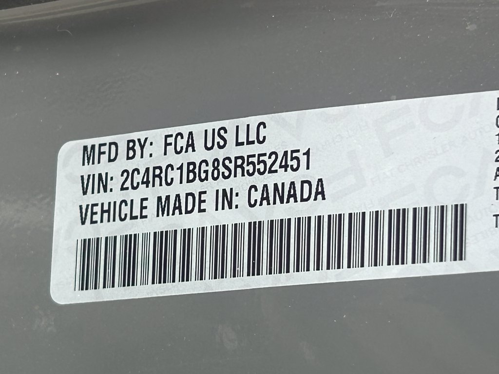 Used 2025 Chrysler Pacifica Select FWD image 39