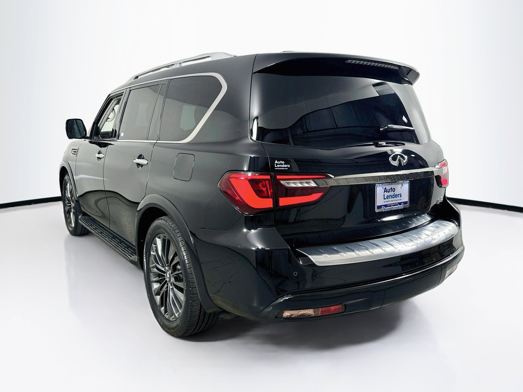 Used 2021 INFINITI QX80 Premium Select w/ Cargo Package RWD image 7