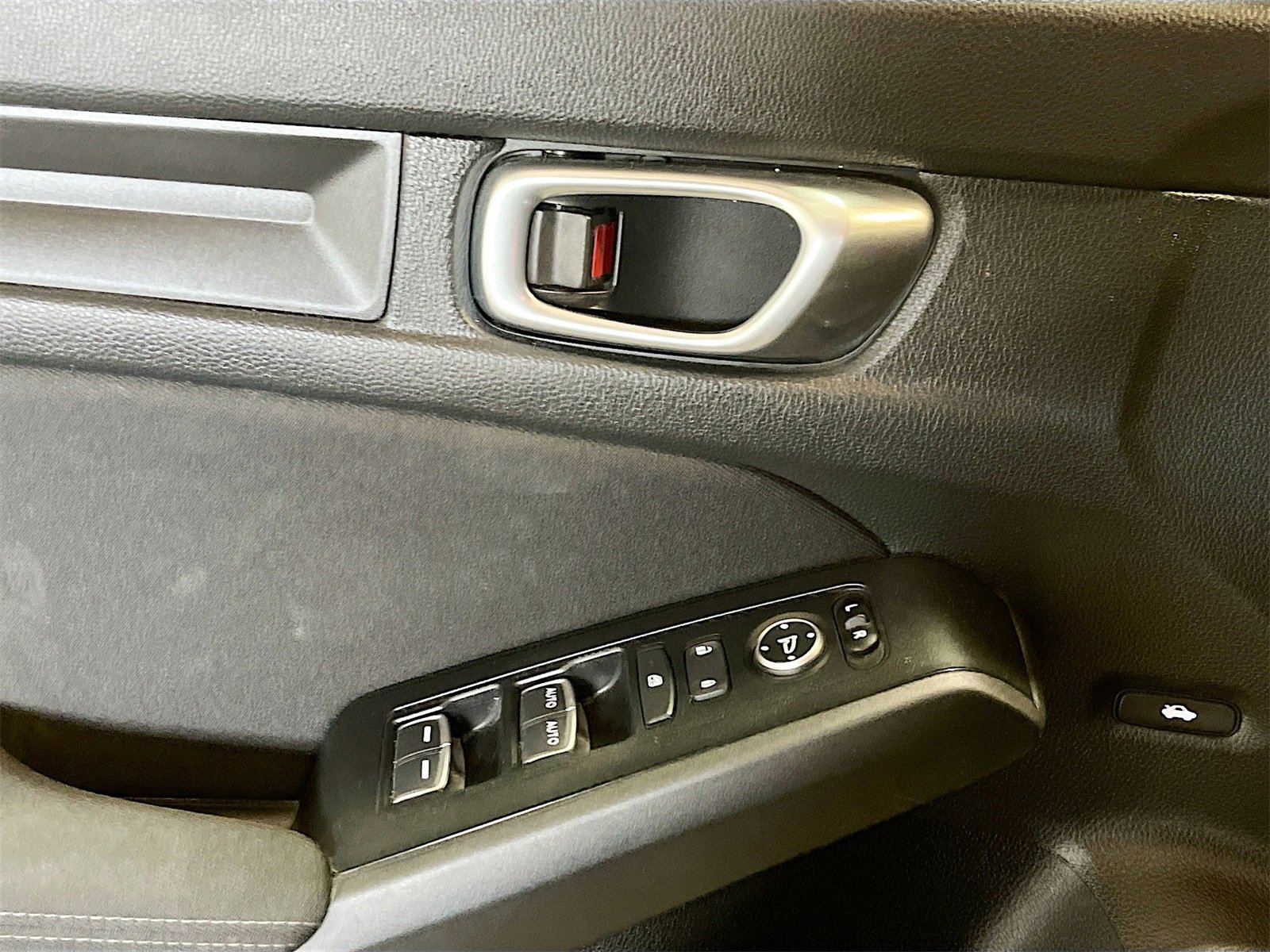 Used 2024 Honda Civic Sport image 17