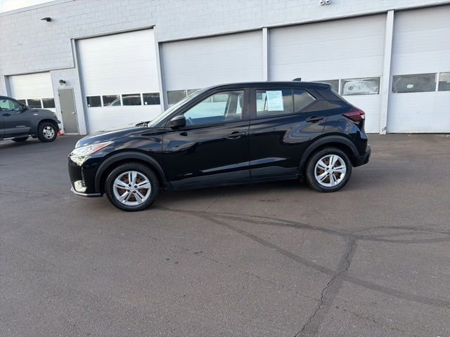 Used 2021 Nissan Kicks S image 15