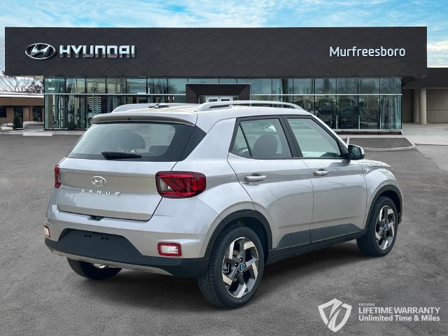 New 2026 Hyundai Venue SEL FWD image 5