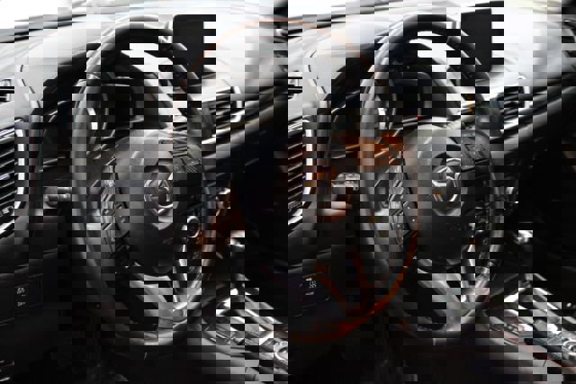 Used 2015 MAZDA MAZDA3 i Touring w/ Technology Package image 12