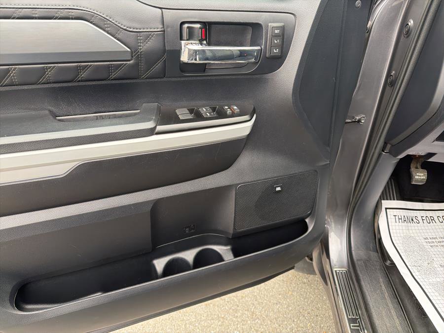 Used 2019 Toyota Tundra Platinum image 9
