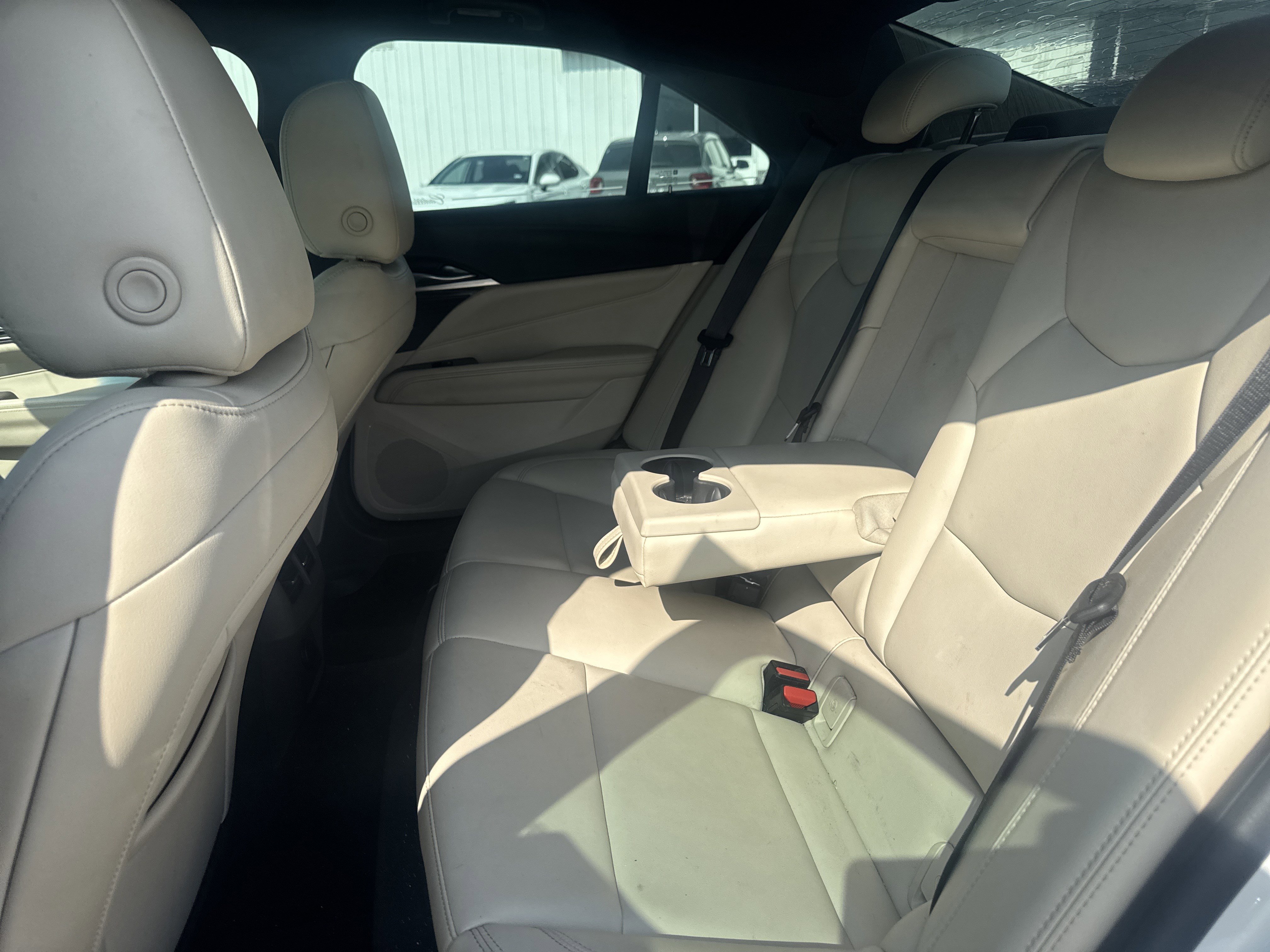 Used 2021 Cadillac CT4 Luxury w/ Cold Weather Package RWD image 7