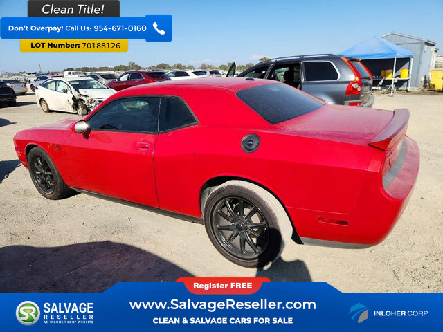 Used 2012 Dodge Challenger SXT RWD image 3