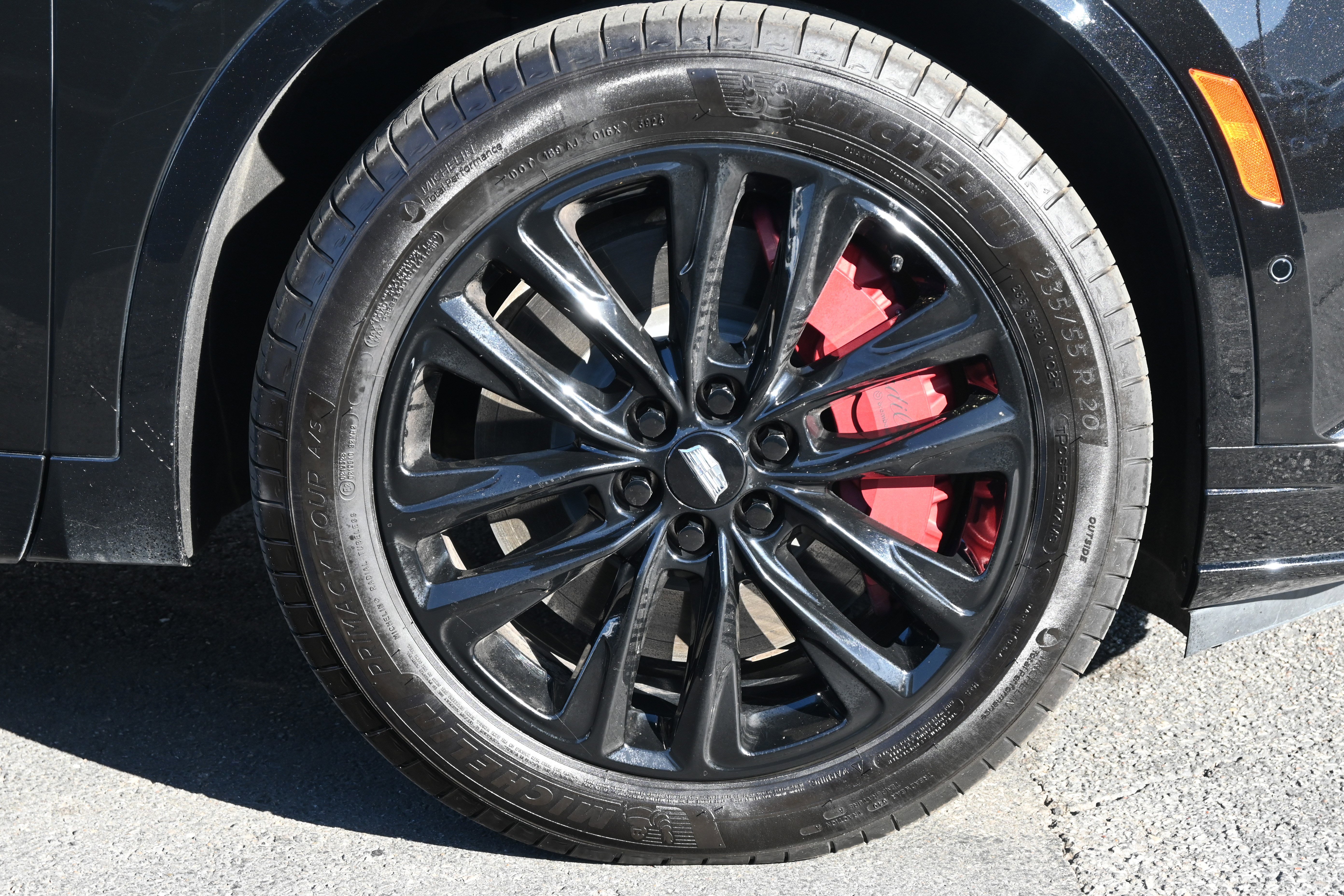 Used 2024 Cadillac XT6 Sport w/ LPO, Onyx Lite Package image 14