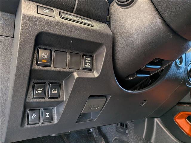 Used 2023 Nissan Frontier PRO-4X w/ Pro-4X Premium Package AWD/4WD image 16