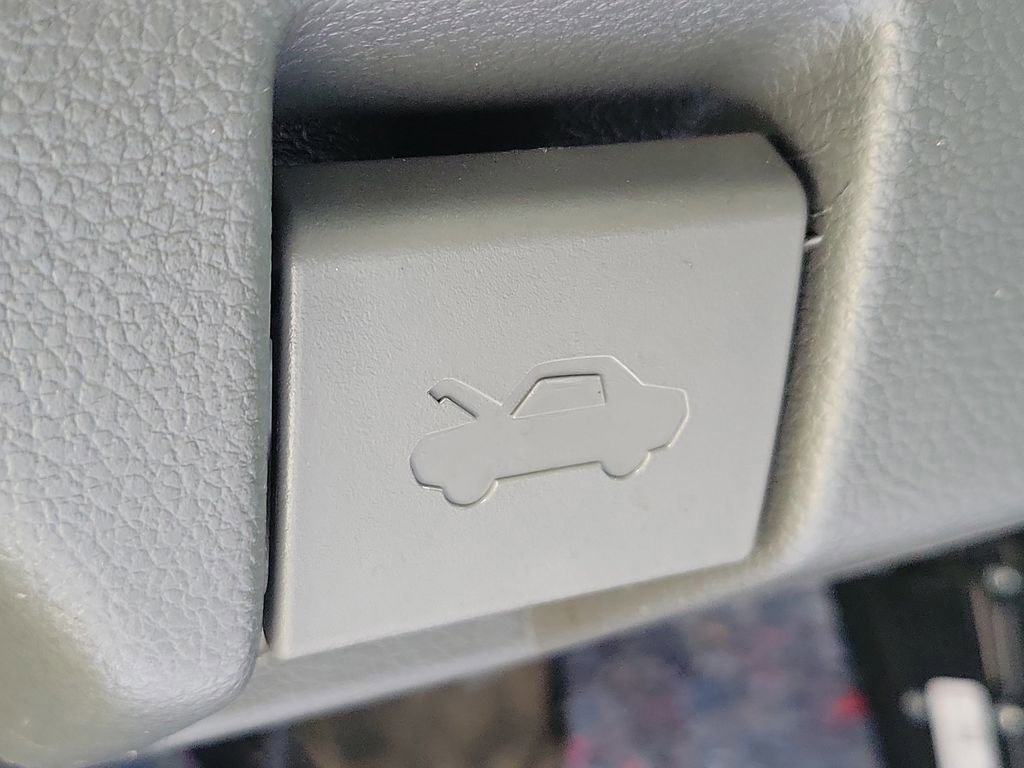 Used 2021 Nissan NV 2500 SV w/ Back Door Glass Package RWD image 23