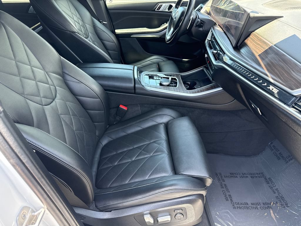 Certified 2024 BMW X5 xDrive40i w/ Premium Package AWD/4WD image 13