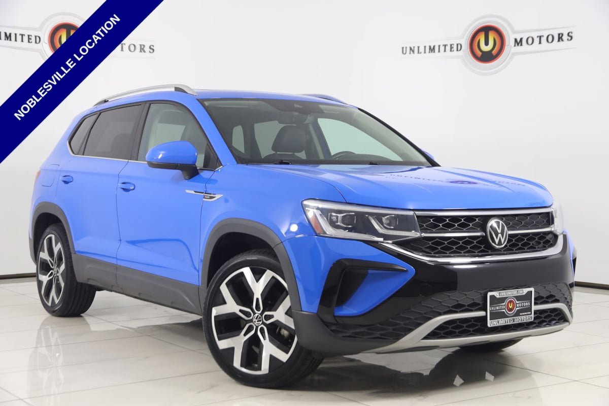 Used 2022 Volkswagen Taos SEL w/ Panoramic Sunroof Package AWD/4WD image 1