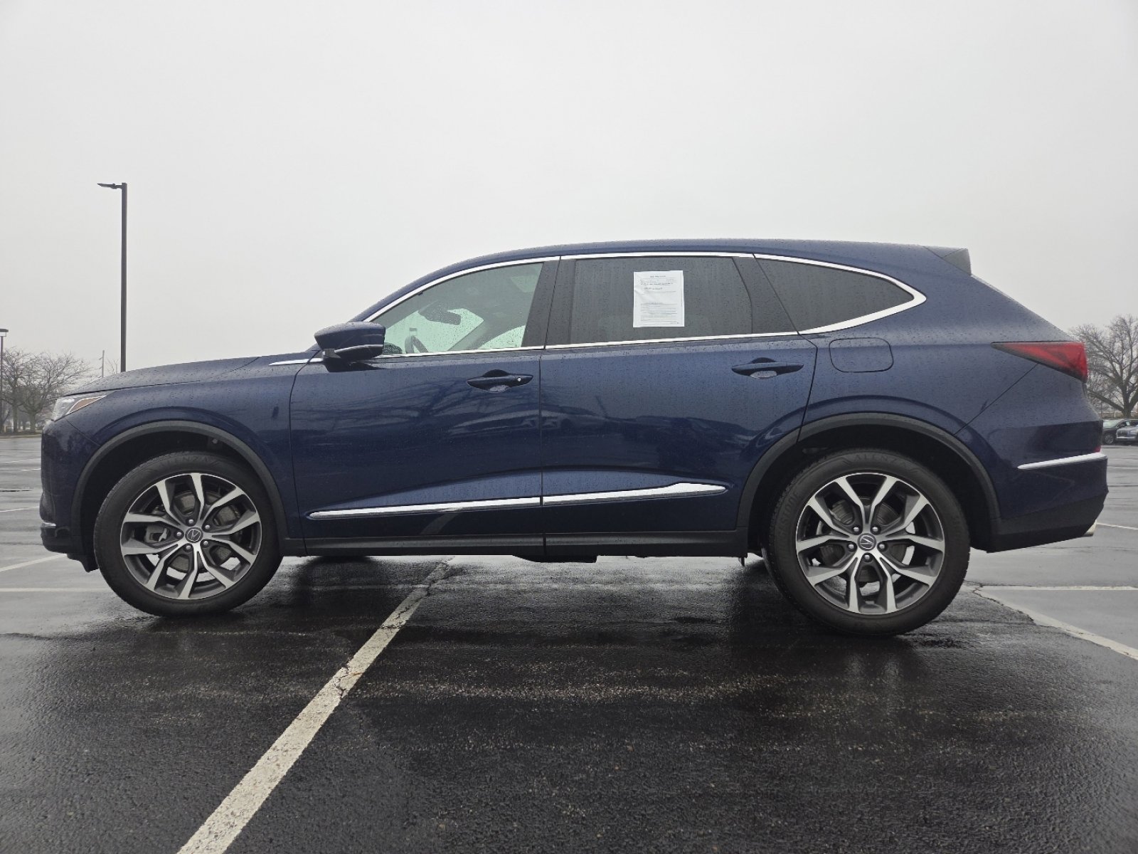 Used 2024 Acura MDX w/ Technology Package image 16