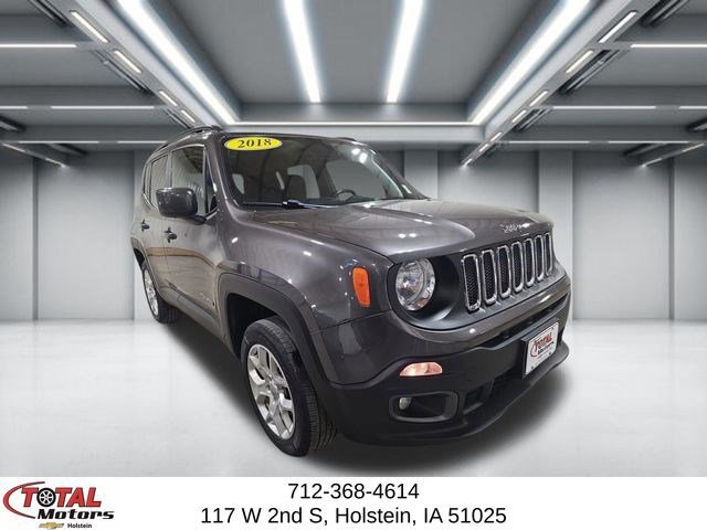 Used 2018 Jeep Renegade Latitude w/ Cold Weather Group image 2