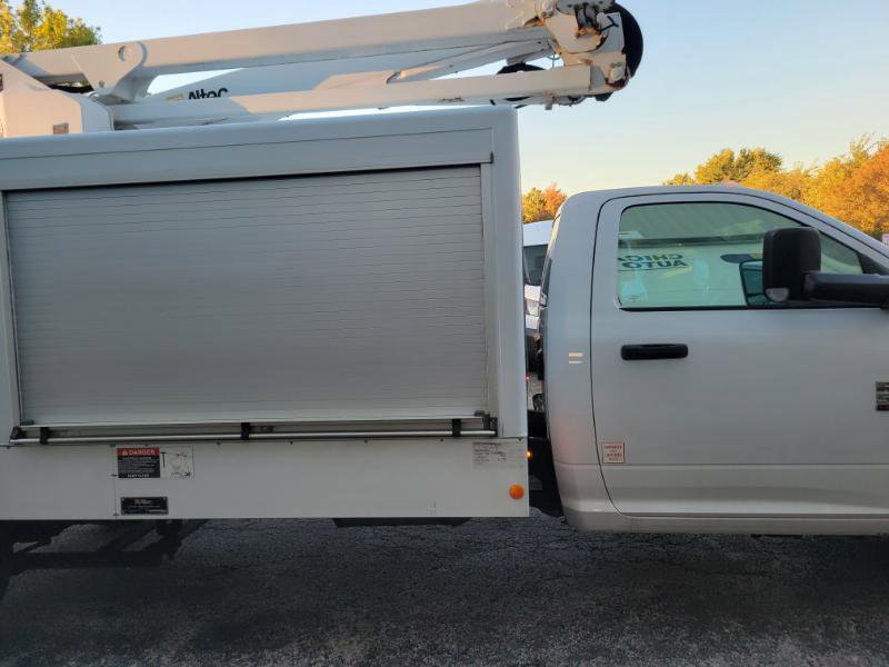 Used 2017 RAM 5500 Tradesman w/ Power & Remote Entry Group image 15