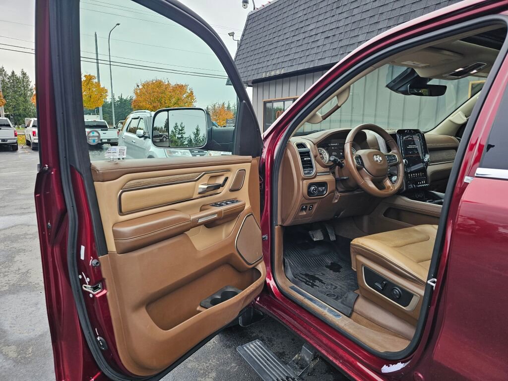 Used 2019 RAM 1500 Laramie Longhorn image 25