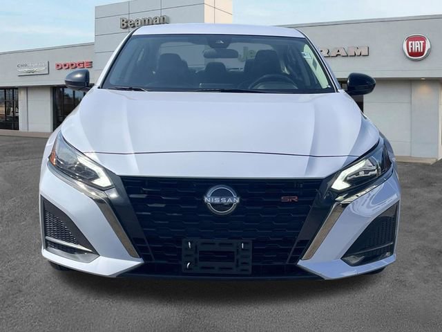 Used 2024 Nissan Altima 2.5 SR FWD video 2
