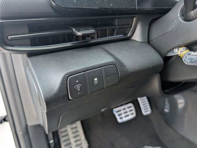 New 2026 Hyundai Elantra N image 17