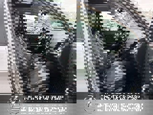 Used 2018 Jeep Cherokee Trailhawk w/ Comfort/Convenience Group image 13