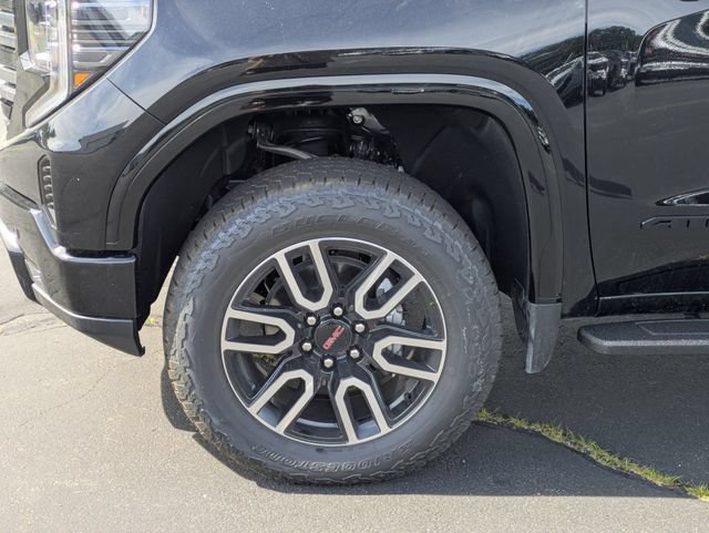 New 2026 GMC Sierra 1500 AT4 w/ AT4 Premium Package AWD/4WD image 10