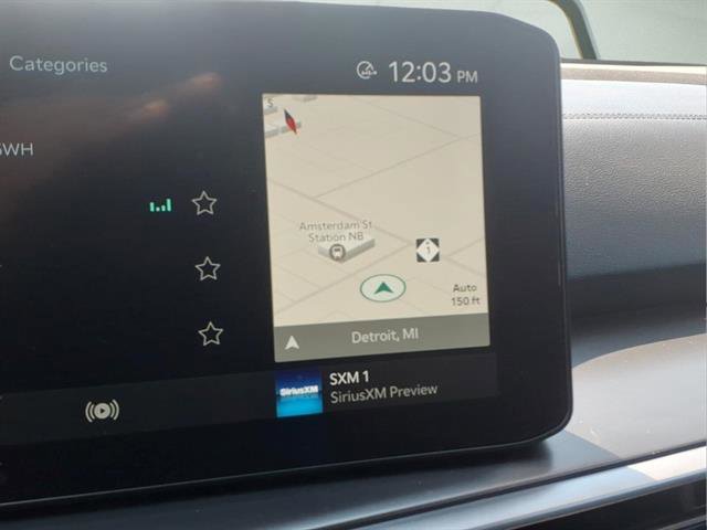 Used 2024 Kia Sorento S image 15