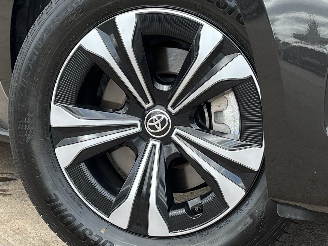 Used 2024 Toyota bZ4X FWD w/ Weather Package image 26