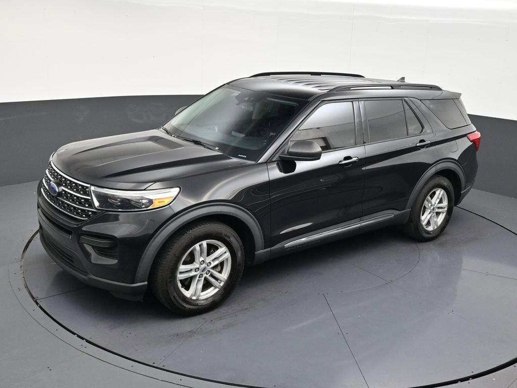 Used 2021 Ford Explorer XLT image 12